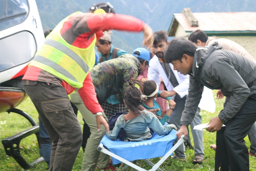 नेप्काको सुख्खा पहिरोमा २ को मृत्यु ४ घाइते