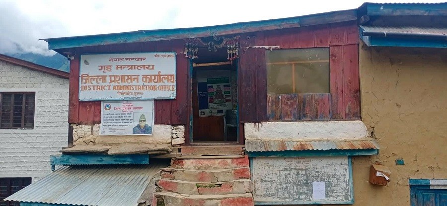 हुम्ला आउँदा पिसिआर अनिवार्य हटाइयो ।